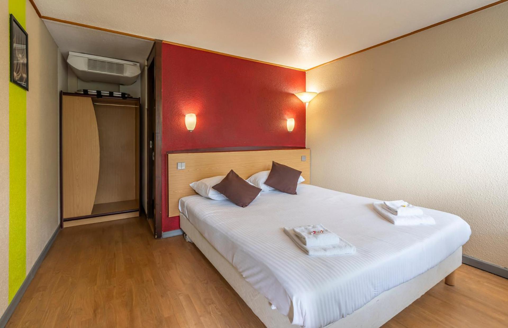 Sleep & Go Brugge Hotel Exterior foto