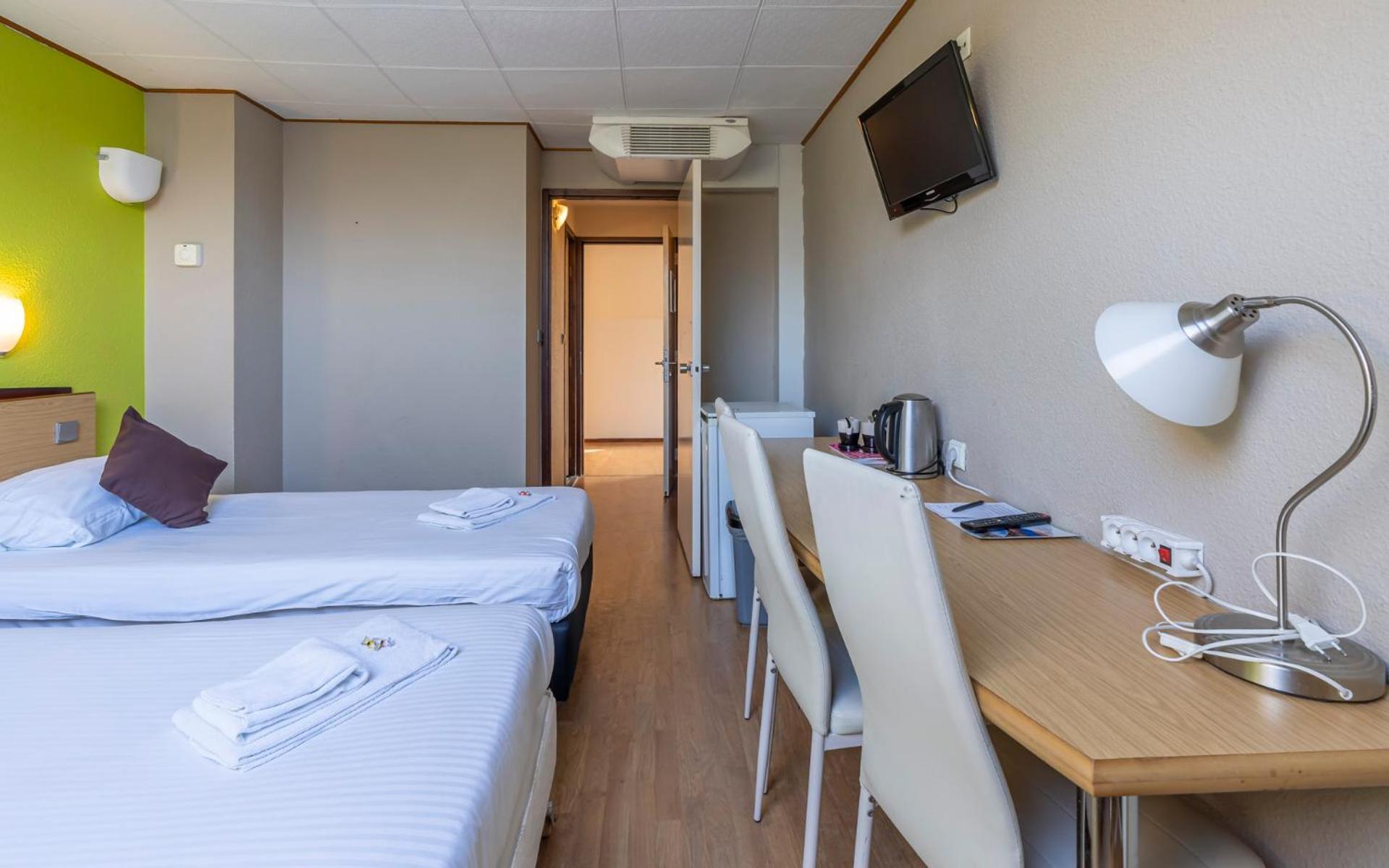 Sleep & Go Brugge Hotel Exterior foto