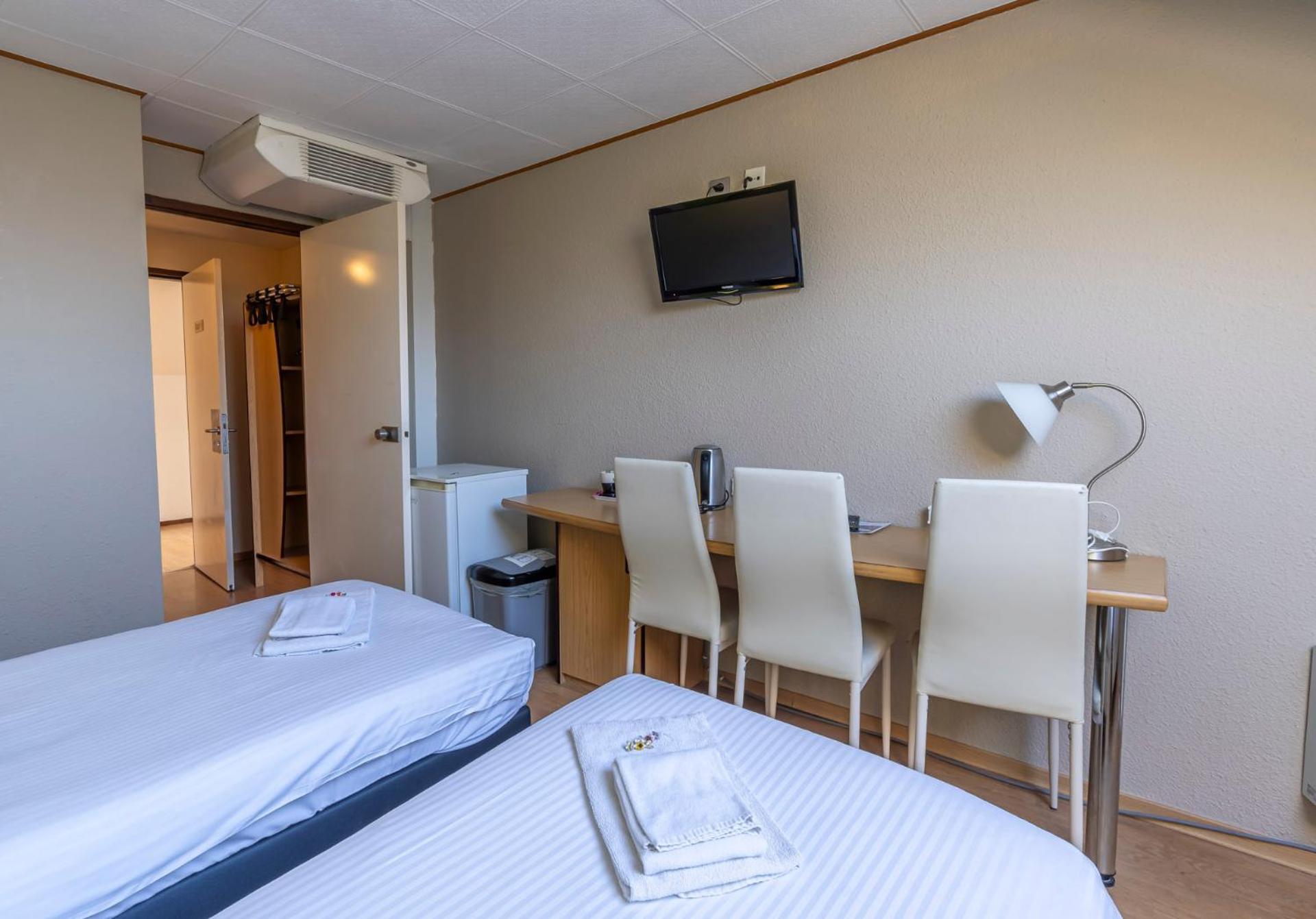 Sleep & Go Brugge Hotel Exterior foto